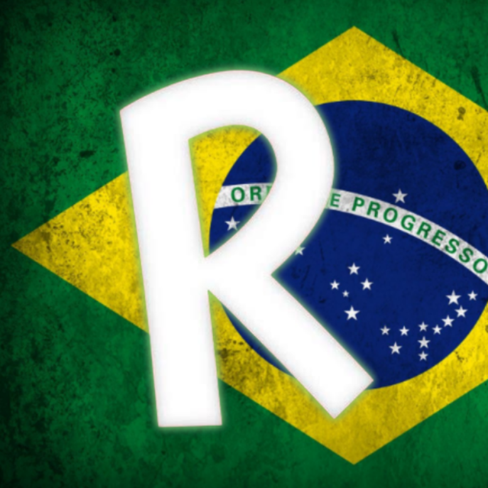 foto do canal do youtube do rogério tech, mas com a bandeira do brasil atrás.